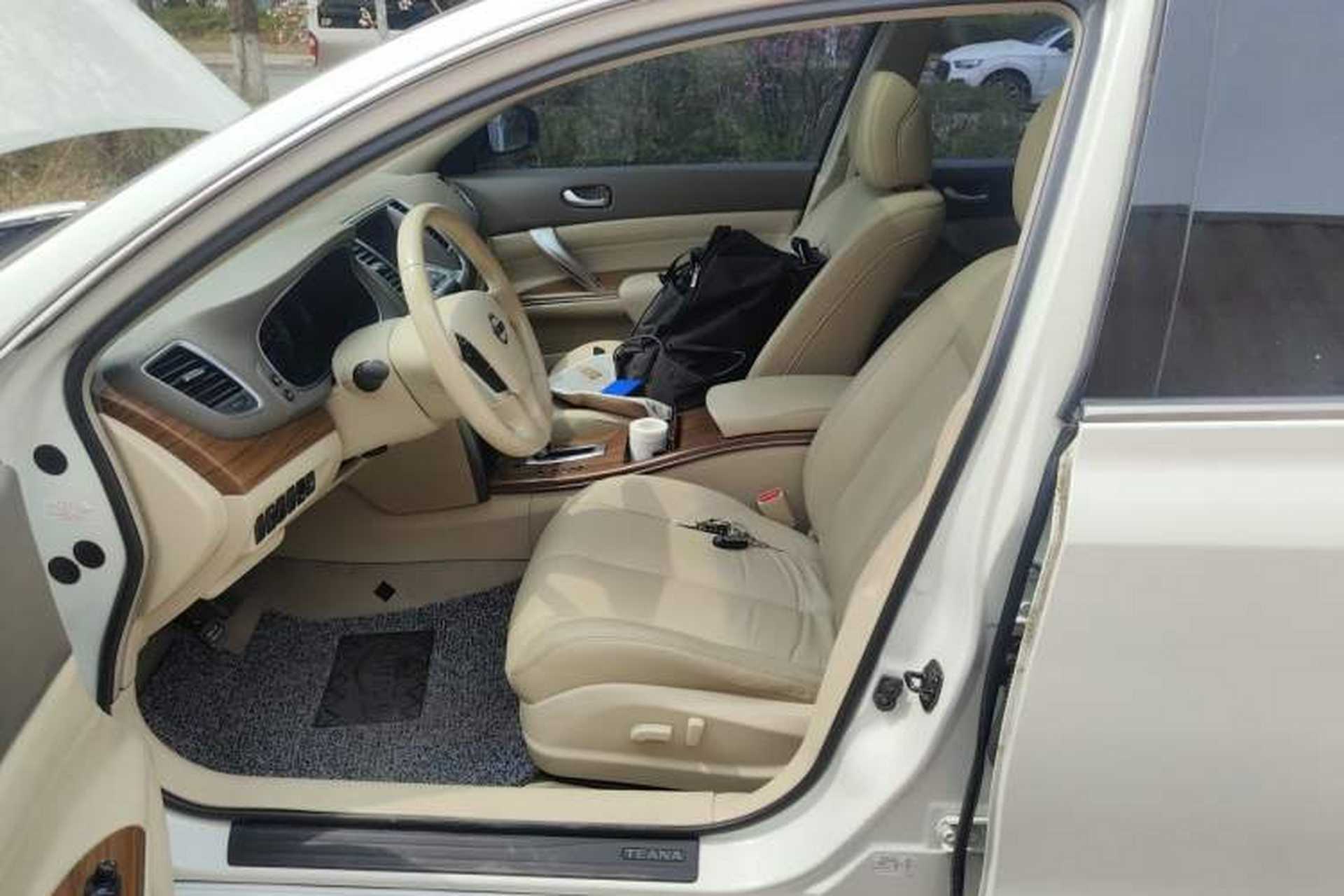 Used Nissan Teana 2011 2.0L XL Glory Edition Left Front Seat