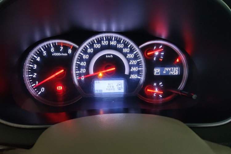 Used Nissan Teana 2011 2.5L XL Advanced Edition Odometer Close Up