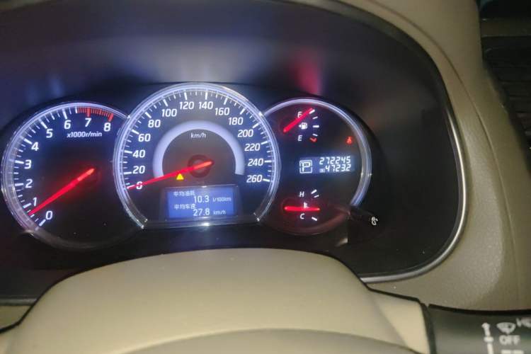 Used Nissan Teana 2011 Duke 2.5L XV Luxury Edition Odometer Close Up