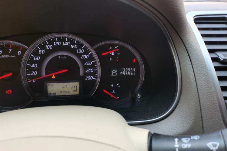 Used Nissan Teana 2011 2.5L XL-NAVI Smart Navigation Edition Odometer Close Up