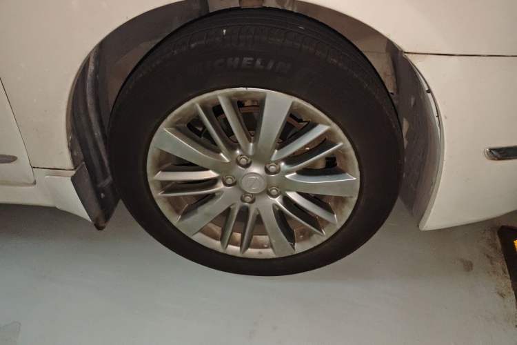 Used Nissan Teana 2011 Duke 2.5L XV Luxury Edition Right Front Wheel Hub