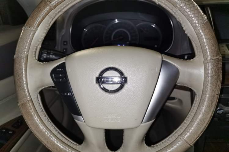 Used Nissan Teana 2011 2.0L XL Comfort Edition Steering Wheel