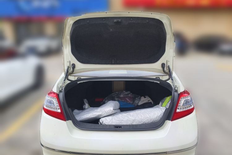 Used Nissan Teana 2011 Duke 2.5L XV Luxury Edition Trunk