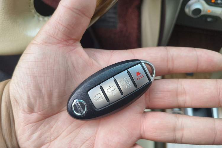 Used Nissan Teana 2011 Duke 2.5L XV Luxury Edition Vehicle Key