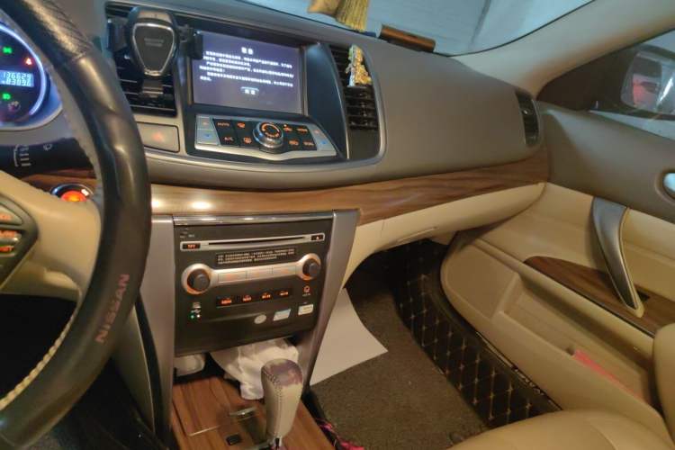 Used Nissan Teana 2012 2.5L XL Smart Enjoyment Version Audio And AC Panel
