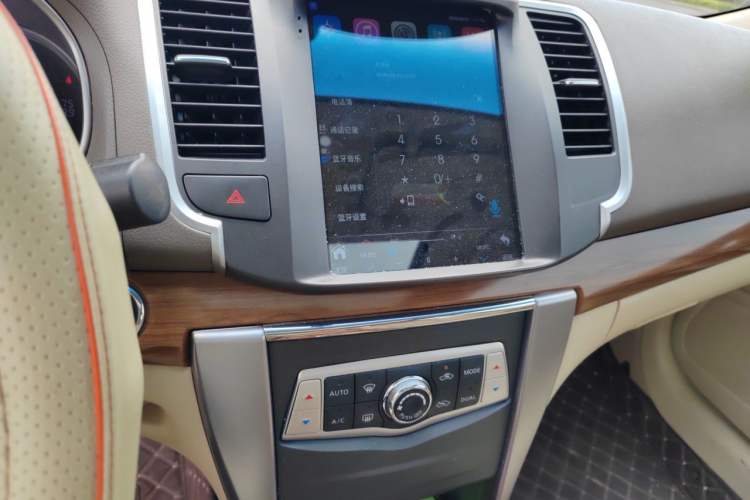 Used Nissan Teana 2012 2.0L XL Smart Enjoyment Version Audio And AC Panel