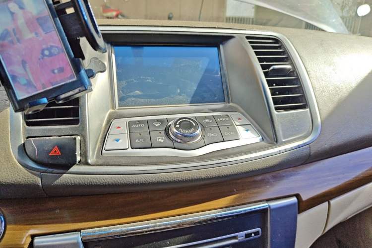 Used Nissan Teana 2012 2.0L XL Smart Enjoyment Version Audio And AC Panel