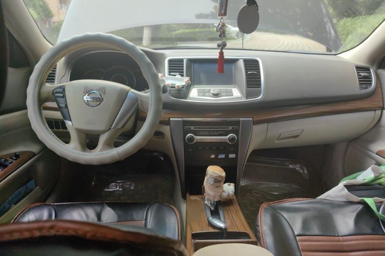 Used Nissan Teana 2012 2.0L XL Smart Enjoyment Version Center Console