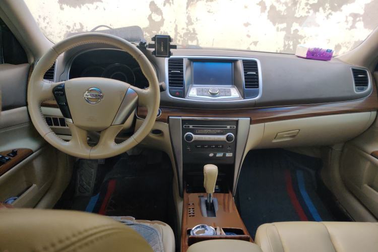 Used Nissan Teana 2012 2.0L XL Smart Enjoyment Version Center Console