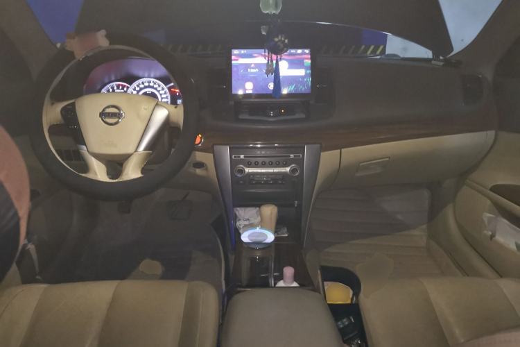 Used Nissan Teana 2012 2.0L XL Smart Enjoyment Version Center Console