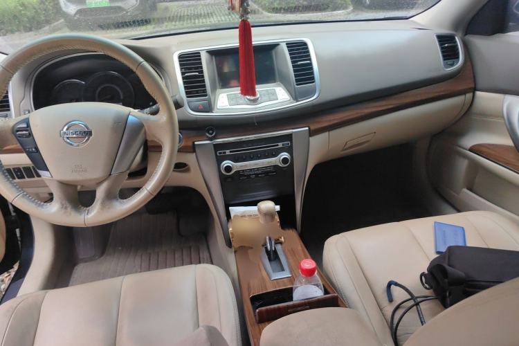 Used Nissan Teana 2012 2.0L XL Smart Enjoyment Version Center Console