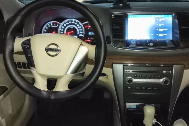 Used Nissan Teana 2012 2.0L XL Smart Enjoyment Version Center Console