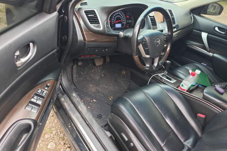 Used Nissan Teana 2012 2.5L XV Cloud Security Edition Driver Seat