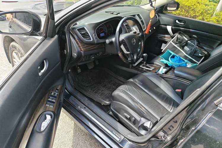 Used Nissan Teana 2012 2.5L XV Cloud Security Edition Driver Seat