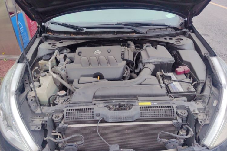 Used Nissan Teana 2012 2.0L XL Smart Enjoyment Version Engine Bay