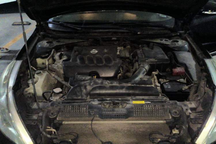 Used Nissan Teana 2012 2.0L XL Smart Enjoyment Version Engine Bay