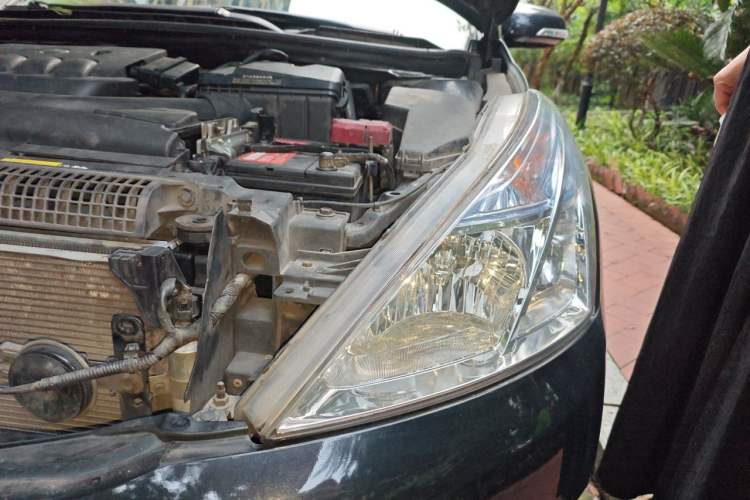 Used Nissan Teana 2012 2.0L XL Smart Enjoyment Version Engine Bay Left