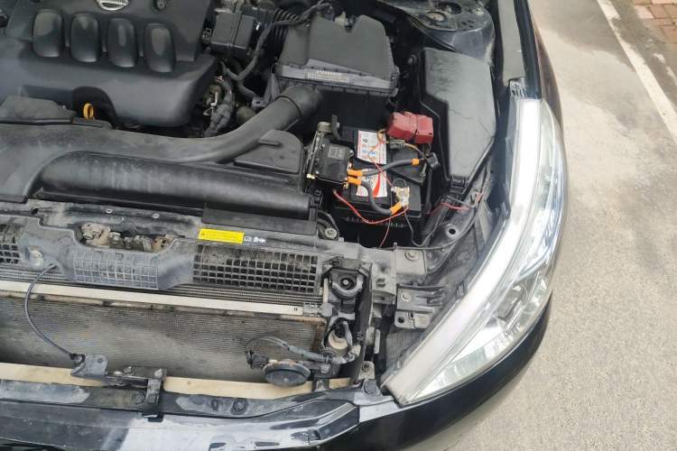 Used Nissan Teana 2012 2.0L XL Smart Enjoyment Version Engine Bay Left