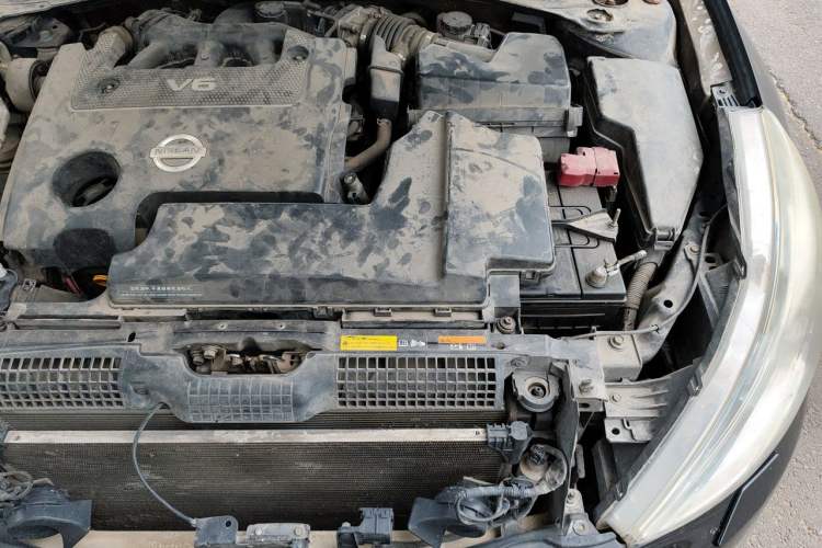 Used Nissan Teana 2012 2.5L XV Cloud Security Edition Engine Bay Left