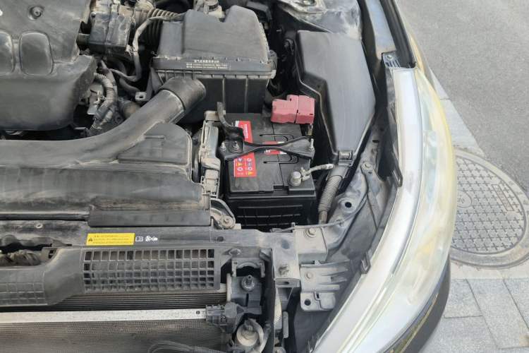 Used Nissan Teana 2012 2.0L XL Smart Enjoyment Version Engine Bay Left