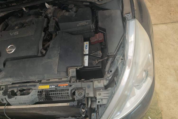 Used Nissan Teana 2012 2.5L XL Smart Enjoyment Version Engine Bay Left