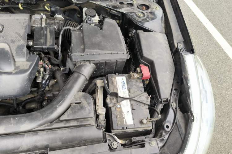 Used Nissan Teana 2012 2.0L XL Smart Enjoyment Version Engine Bay Left