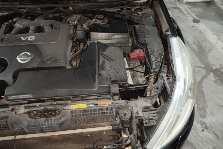 Used Nissan Teana 2012 2.5L XL Smart Enjoyment Version Engine Bay Left