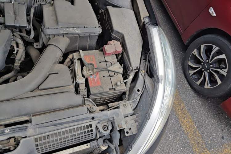 Used Nissan Teana 2012 2.0L XL Smart Enjoyment Version Engine Bay Left