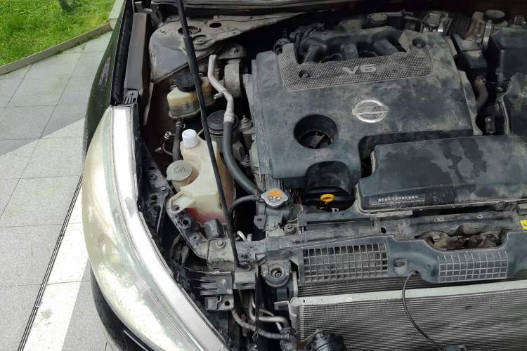Used Nissan Teana 2012 2.5L XL Smart Enjoyment Version Engine Bay Right