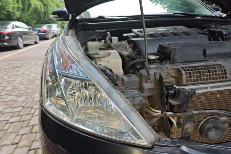 Used Nissan Teana 2012 2.0L XL Smart Enjoyment Version Engine Bay Right