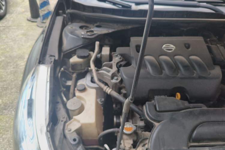Used Nissan Teana 2012 2.0L XL Smart Enjoyment Version Engine Bay Right