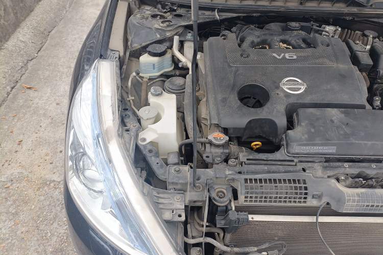 Used Nissan Teana 2012 2.5L XL Smart Enjoyment Version Engine Bay Right