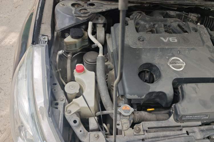 Used Nissan Teana 2012 2.5L XL Smart Enjoyment Version Engine Bay Right