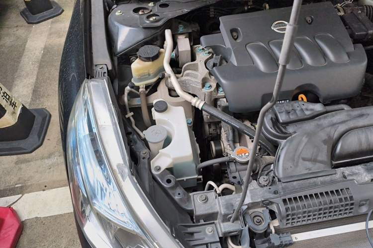Used Nissan Teana 2012 2.0L XL Smart Enjoyment Version Engine Bay Right