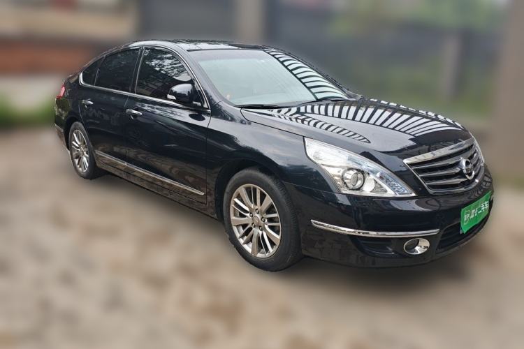 Used Nissan Teana 2012 2.5L XV Cloud Security Edition Front Right 45 Deg