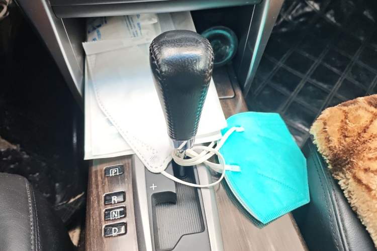 Used Nissan Teana 2012 2.5L XV Cloud Security Edition Gear Lever
