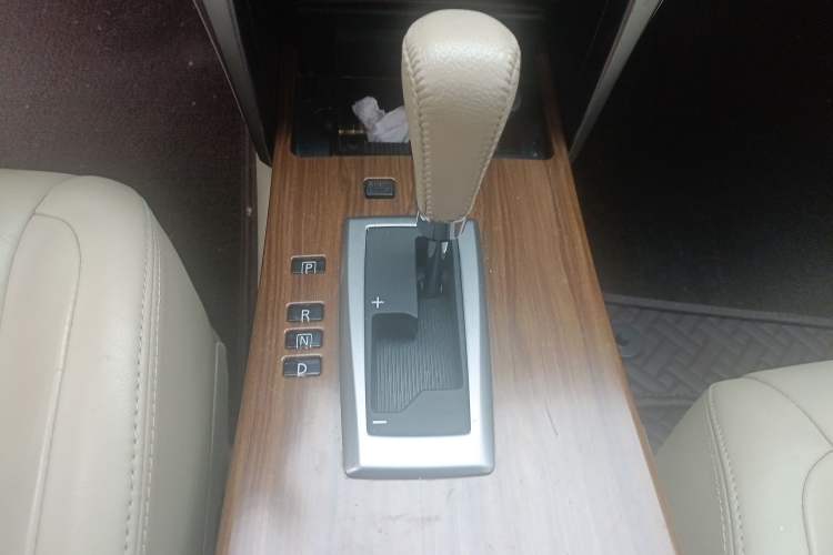 Used Nissan Teana 2012 2.5L XL Smart Enjoyment Version Gear Lever