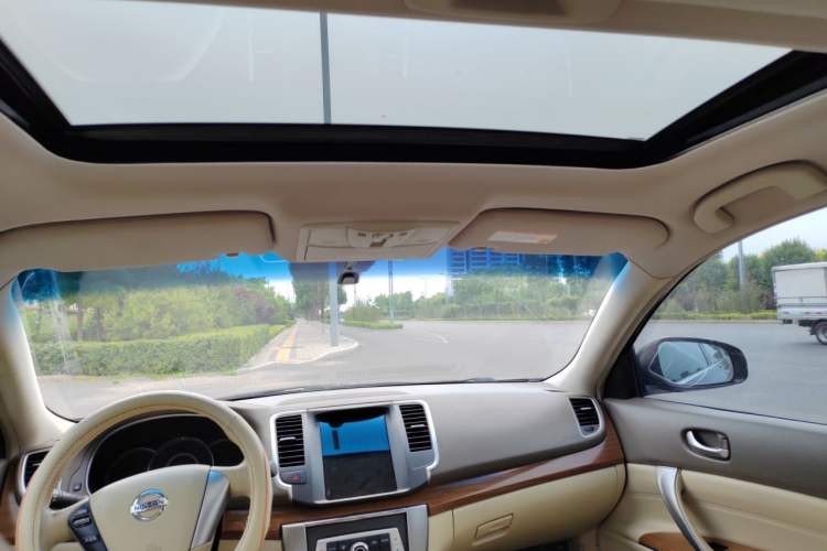 Used Nissan Teana 2012 2.0L XL Smart Enjoyment Version Headliner