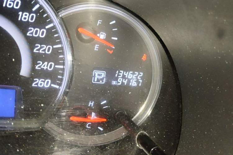 Used Nissan Teana 2012 2.0L XL Smart Enjoyment Version Odometer Close Up