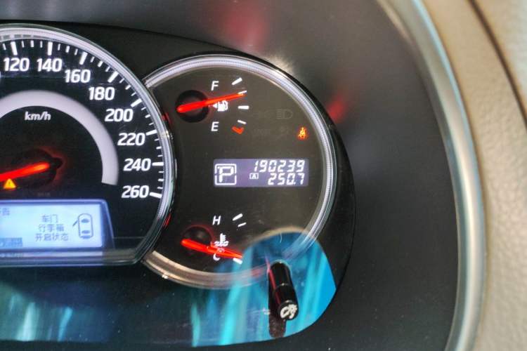 Used Nissan Teana 2012 2.0L XL Smart Enjoyment Version Odometer Close Up