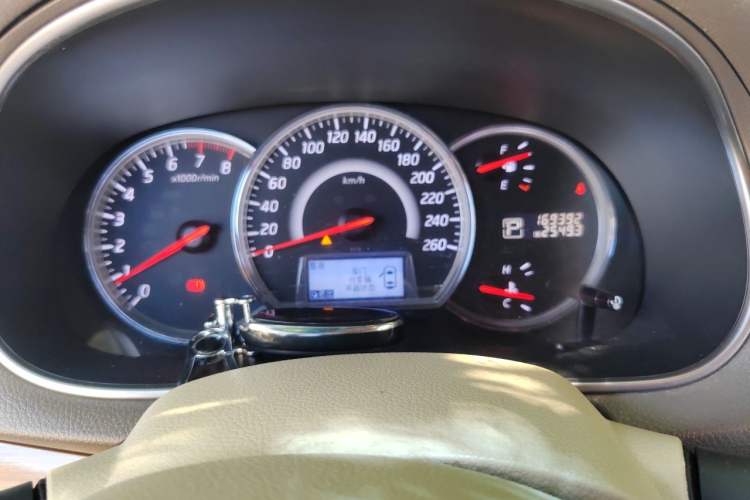 Used Nissan Teana 2012 2.5L XL Smart Enjoyment Version Odometer Close Up