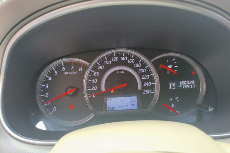 Used Nissan Teana 2012 2.0L XL Smart Enjoyment Version Odometer Close Up