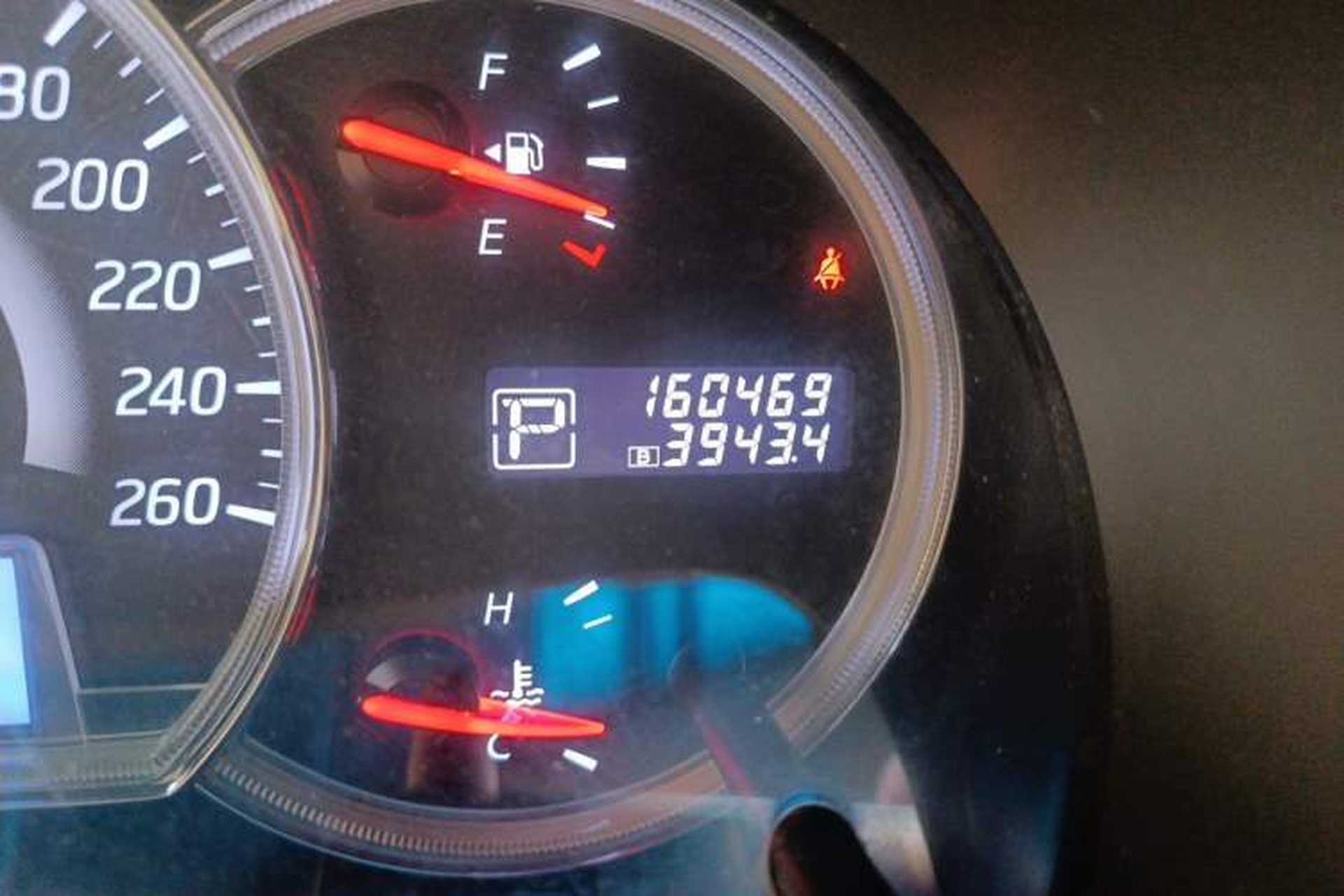 Used Nissan Teana 2012 2.0L XL Smart Enjoyment Version Odometer Close Up