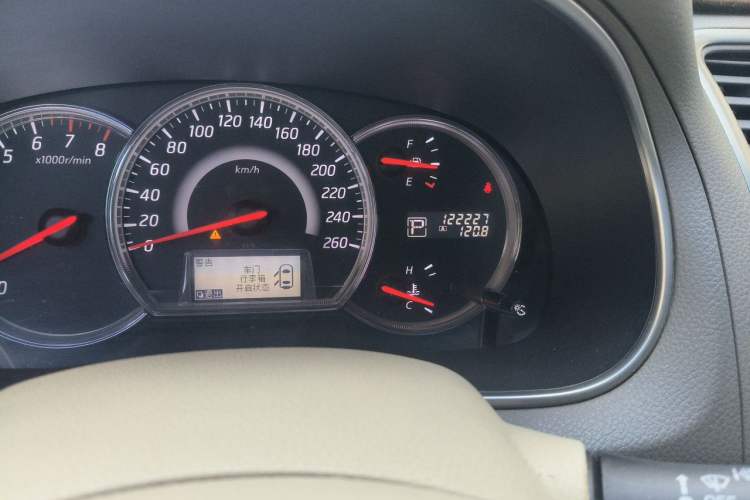 Used Nissan Teana 2012 2.0L XL Smart Enjoyment Version Odometer Close Up