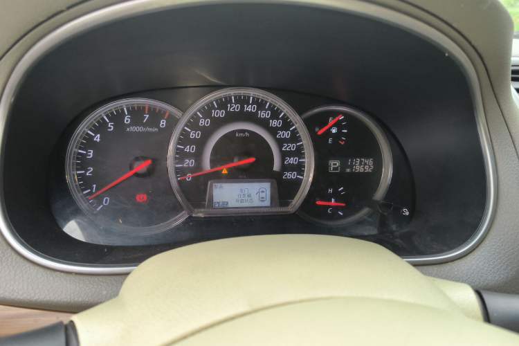 Used Nissan Teana 2012 2.0L XL Smart Enjoyment Version Odometer Close Up