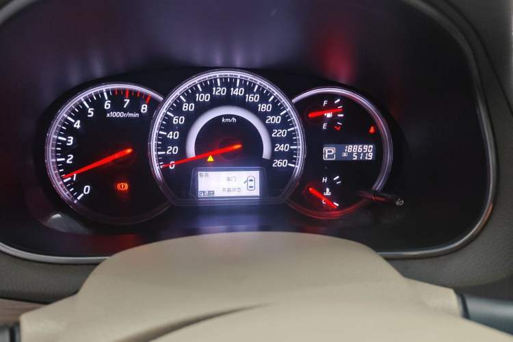 Used Nissan Teana 2012 2.0L XL Smart Enjoyment Version Odometer Close Up