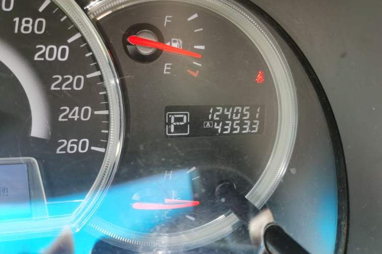 Used Nissan Teana 2012 2.0L XL Smart Enjoyment Version Odometer Close Up