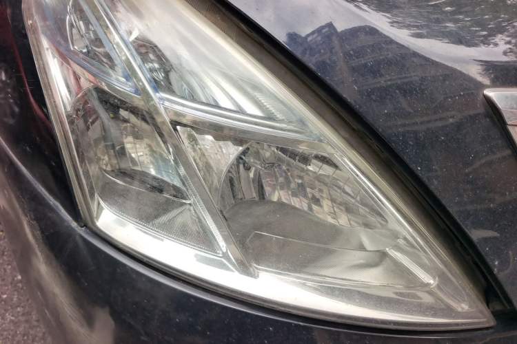 Used Nissan Teana 2012 2.0L XL Smart Enjoyment Version Right Front Headlight