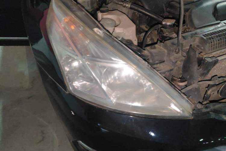 Used Nissan Teana 2012 2.0L XL Smart Enjoyment Version Right Front Headlight