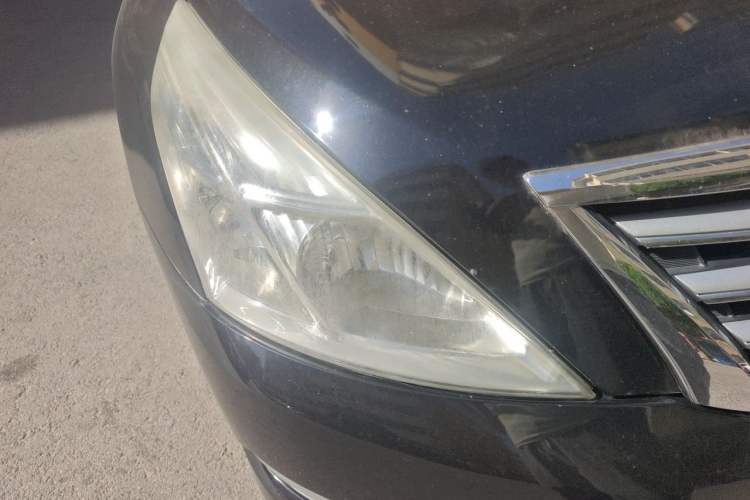 Used Nissan Teana 2012 2.0L XL Smart Enjoyment Version Right Front Headlight